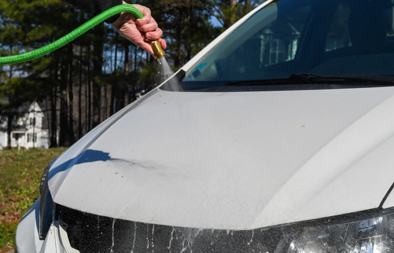 Top 7 natural products to use to clean your car